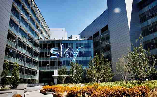Sky arriva in streaming: film e serie tv saranno visionabili con la connessione